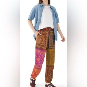 Farm Rio Black Bandana Dream Scarf Sweatpants Brown Cozy Comfy Soft Travel